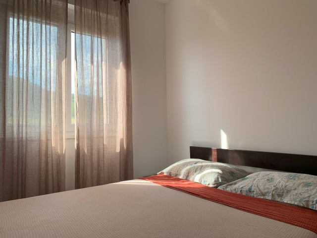 Spacious 3-bedroom apartment with sea view in Budva, Becici