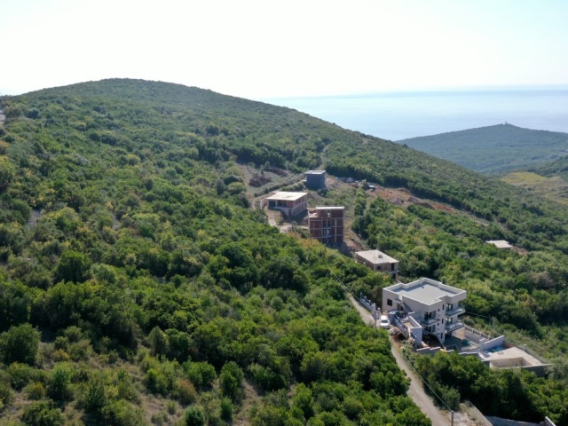 Zum Verkauf: Grundstück mit Meerblick in Višnjevo, Grbalj