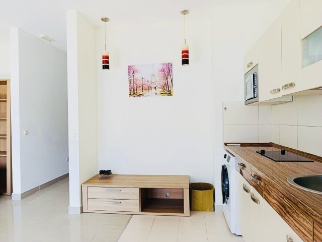 Zu verkaufen: Wohnung in Risan (Gemeinde Kotor, Montenegro).