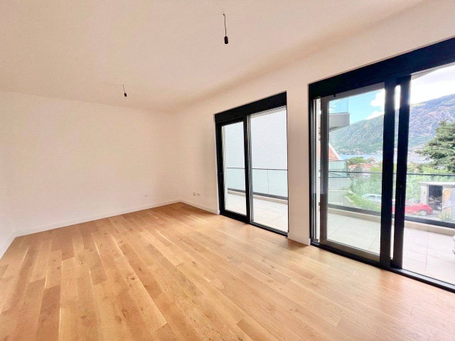 Apartment for sale with sea view in Kotor, Dobrota.