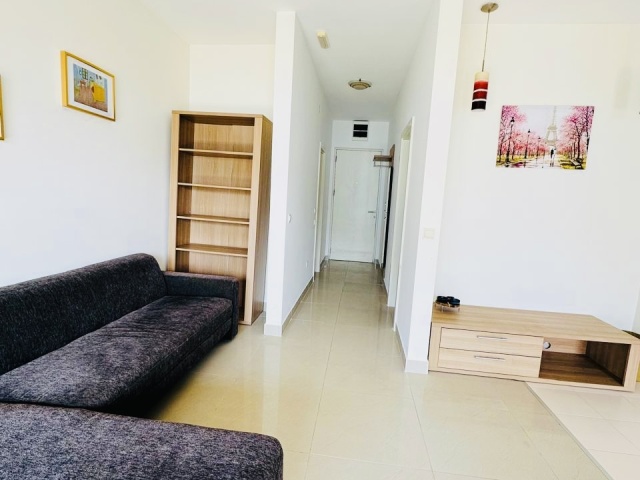 Zu verkaufen: Wohnung in Risan (Gemeinde Kotor, Montenegro).