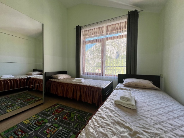 PRODAJE SE KOMLKES OD APARTMANA EDEN U ORAHOVCU ZGRADA BR.2