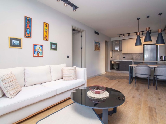 Neue Wohnung zum Verkauf direkt am Meer in Donja Lastva, Tivat!