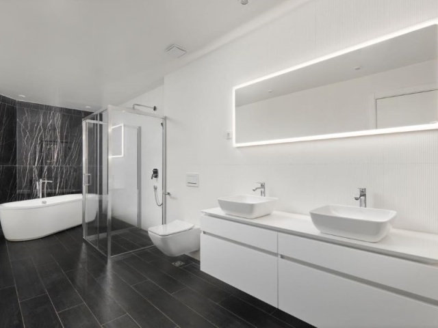 Продается шикарная Вилла Aquila с потрясающим видом на море .