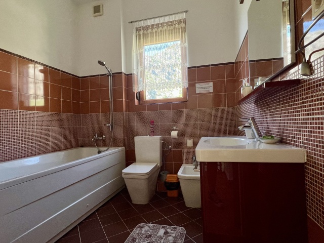 PRODAJE SE  KOMPLEKS OD APARTMANA EDEN U ORAHOVCU ZGRADA BR.1