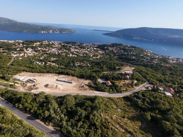 Продается инвестиционный участок в Поди.