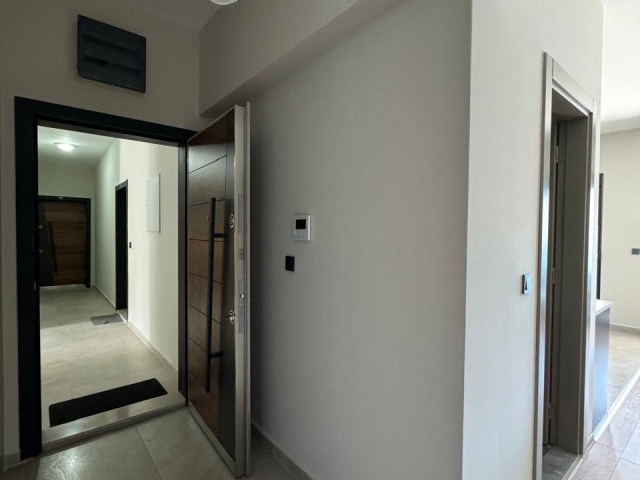 Продаётся комфортная квартира в Игало с видом на море