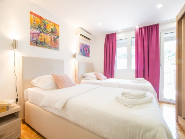 Neue, moderne Villa in Stoliv zu verkaufen