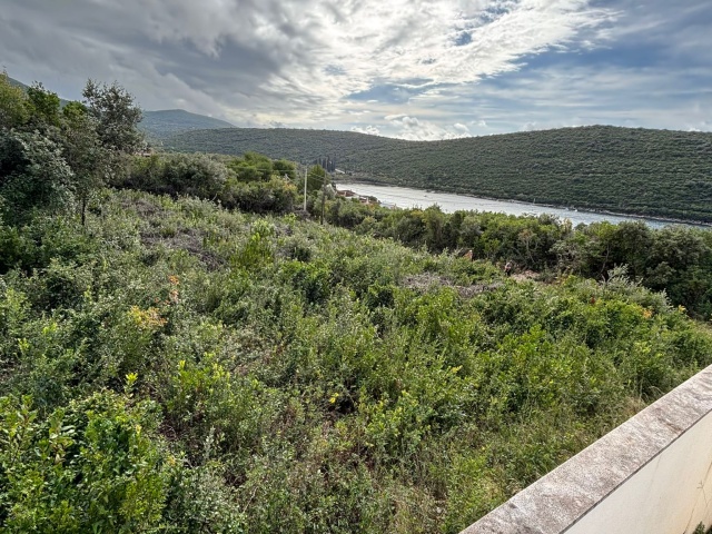 Land for sale in Bigovo