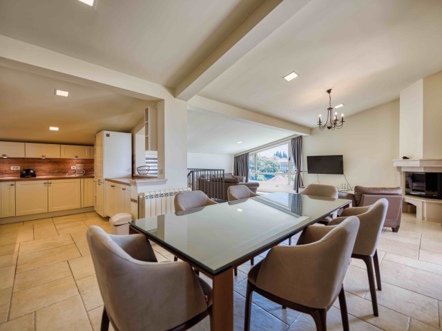 For Sale Villa on Mazina in Tivat