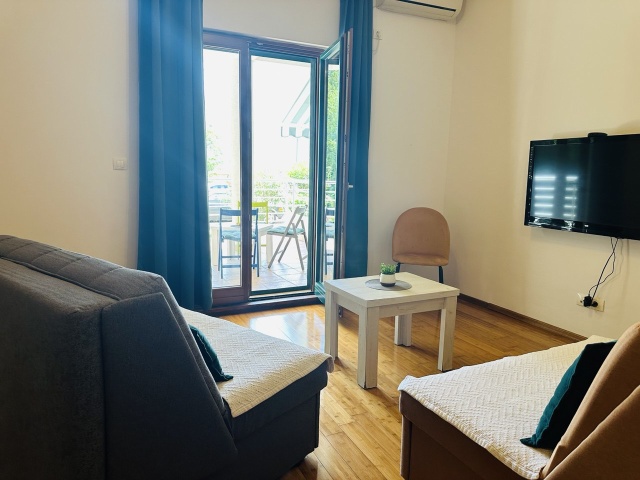 Продается уютная  и меблированнная квартира в Рисане