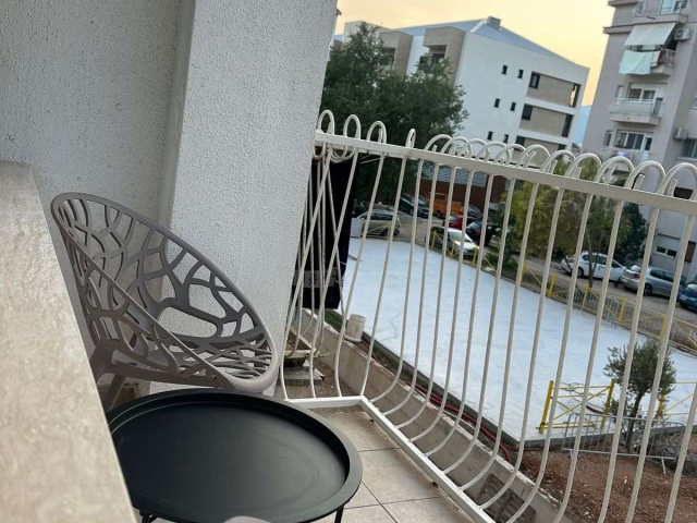 Prodaje se udoban i komfortan stan in Tivat