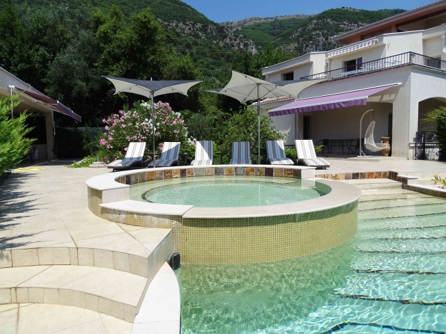 For Sale Villa on Mazina in Tivat