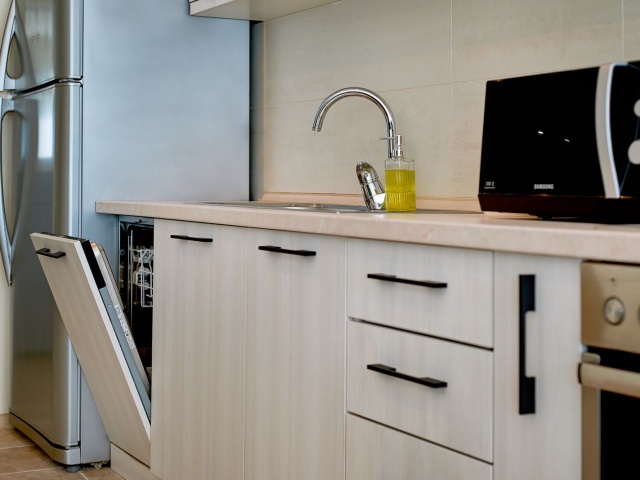 Продается уютная и солнечная квартира в Доброте