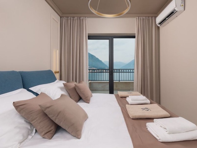 Продается роскошный  пентхаус с тремя спальнями в Доброте