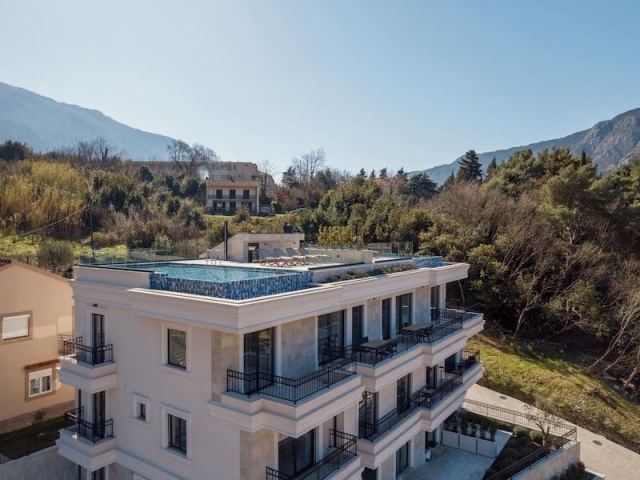 Продается роскошный  пентхаус с тремя спальнями в Доброте