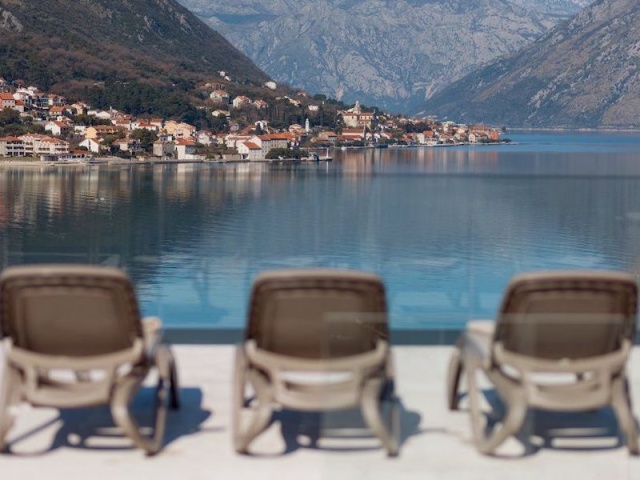 Продается роскошный  пентхаус с тремя спальнями в Доброте