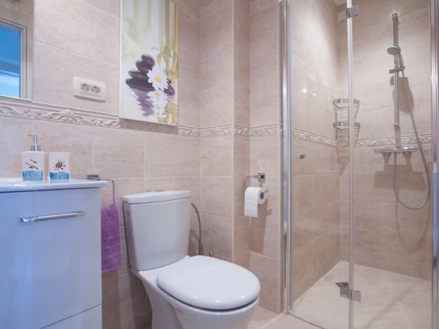 Продается уютная квартира с панорамным видом в Прчань