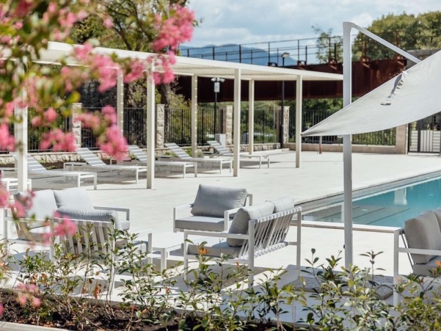 Апартаменты с двумя спальнями в новом комплексе с бассейном и SPA-центром, Герцег-Нови