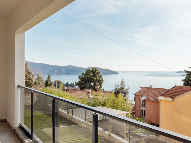 Квартира с одной спальней в современном жилом комплексе в Герцег-Нови