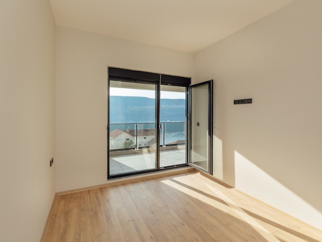 Квартира с одной спальней в современном жилом комплексе в Герцег-Нови