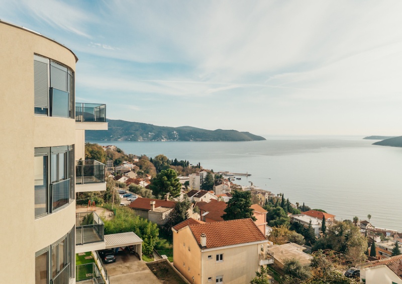 Квартира с одной спальней в современном жилом комплексе в Герцег-Нови