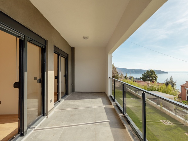 Квартира с одной спальней в современном жилом комплексе в Герцег-Нови