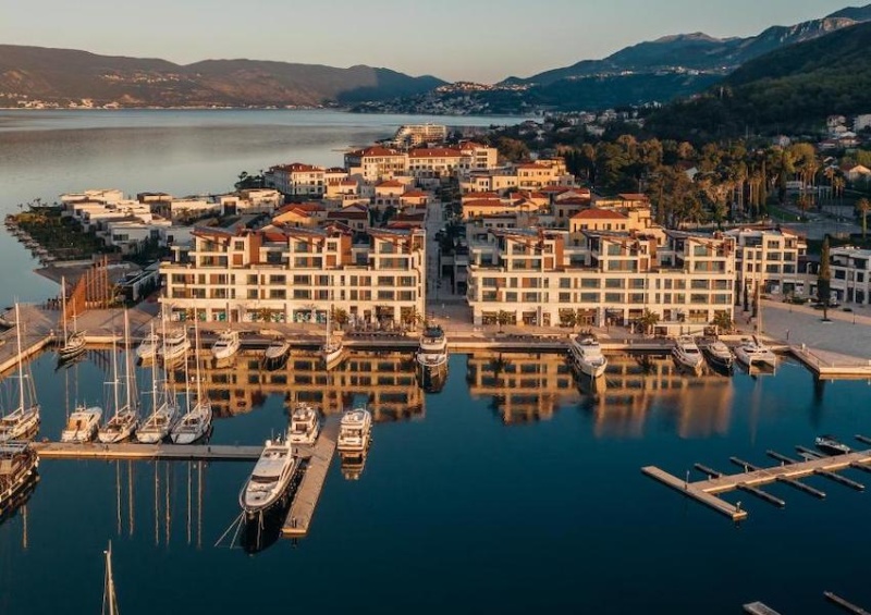 Zwei-Zimmer-Wohnung in Portonova mit privatem Garten