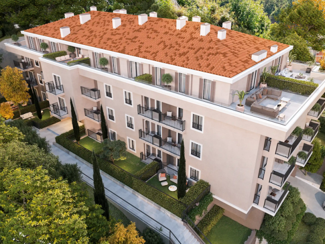 Novi stambeni kompleks u Herceg Novi, Topla