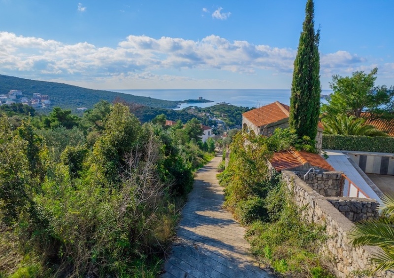 Участки с видом на море и разрешением на строительство в Занице | Херцег-Нови
