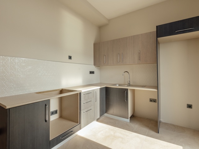 Trosoban stan u novom stambenom kompleksu u Herceg Novom