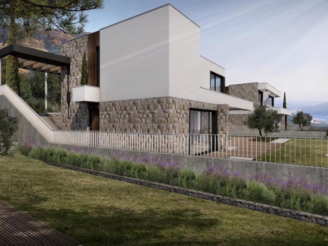 Vile na prodaju u osamljenom kompleksu u Herceg Novom