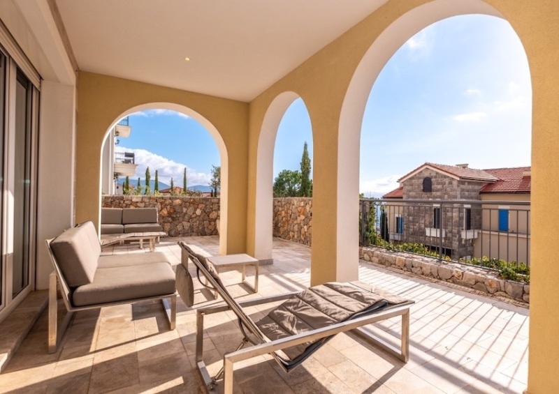 Two-bedroom apartment for sale in Lustica Bay