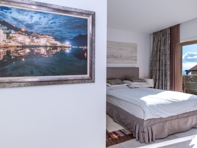 Two-bedroom apartment for sale in Lustica Bay