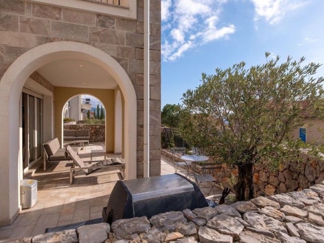 Two-bedroom apartment for sale in Lustica Bay