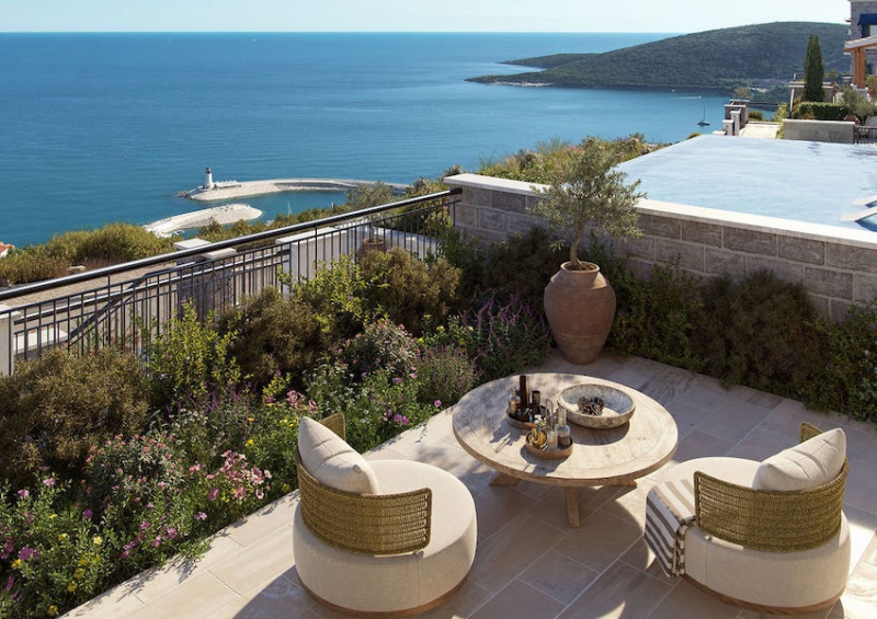 Exclusive three-bedroom apartment in the new Lustica Bay launch – Horizon