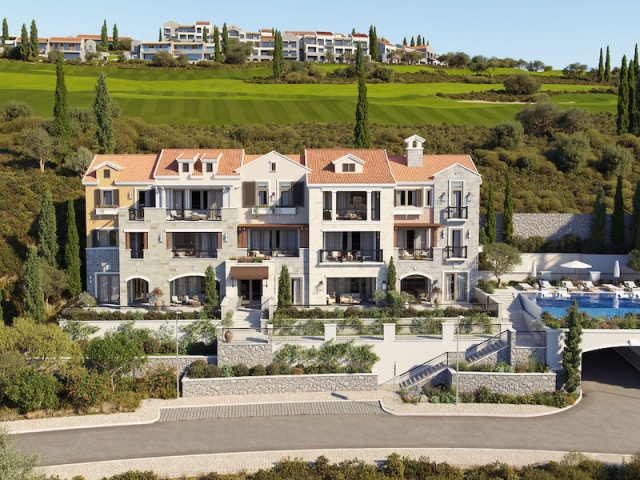 Exclusive three-bedroom apartment in the new Lustica Bay launch – Horizon