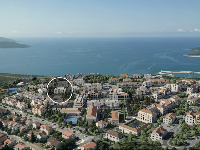Two-bedroom apartment for sale in Centrale, Lustica Bay