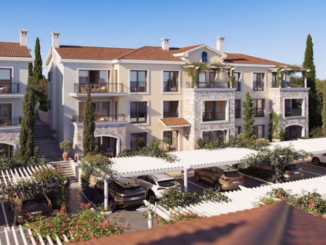 Two-bedroom apartment for sale in Centrale, Lustica Bay