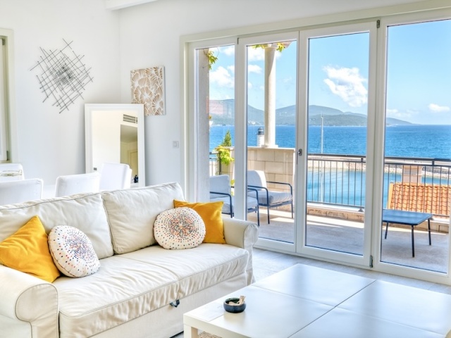 Premium one-bedroom apartment in Lustica Bay