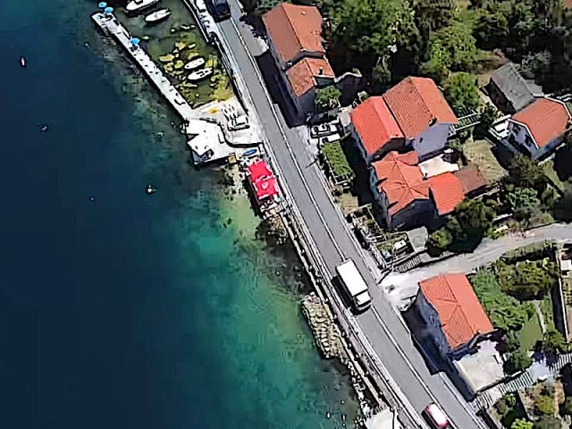Two houses with mooring with a generous 3,500 m2 plot on the waterfront, Kostanjica, Kotor Bay