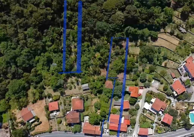 Two houses with mooring with a generous 3,500 m2 plot on the waterfront, Kostanjica, Kotor Bay