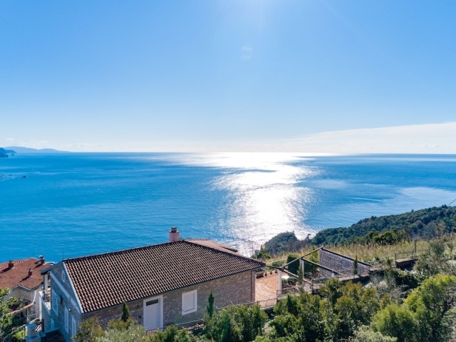 Urbanised Hillside Plot with Spectacular Sea and Old Town Views, Budva