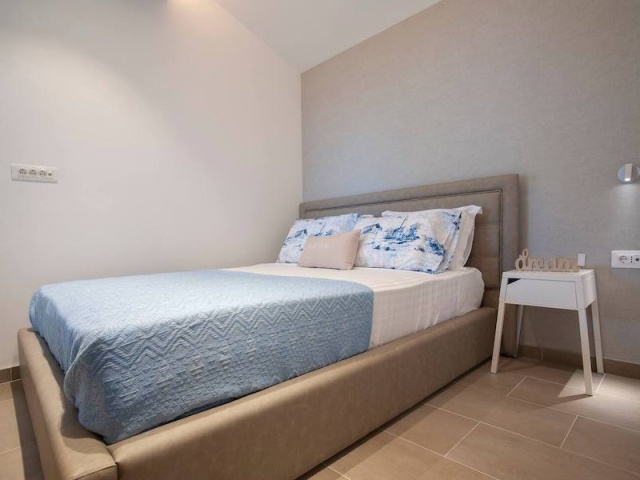 Modern villa for sale in Dobrota, Kotor