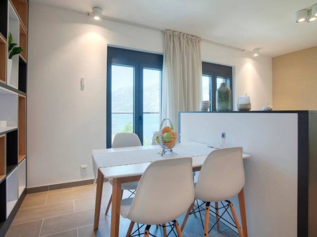 Modern villa for sale in Dobrota, Kotor