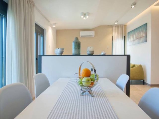 Modern villa for sale in Dobrota, Kotor