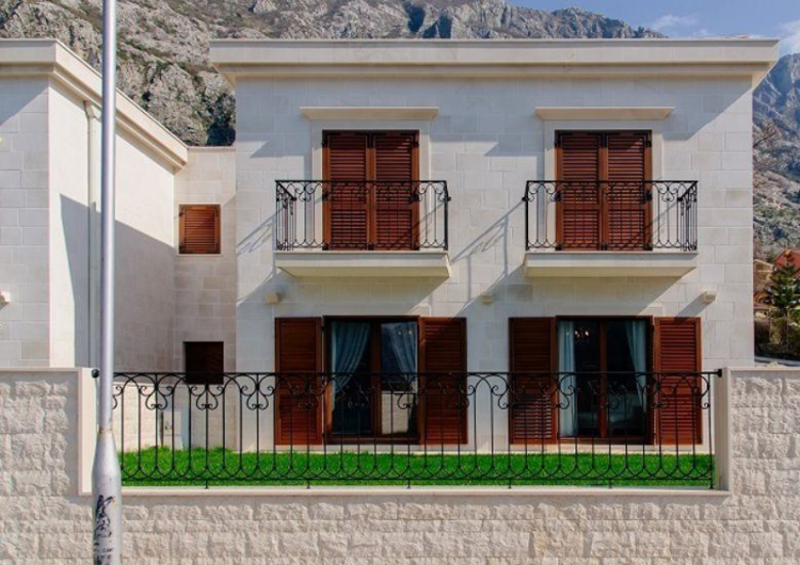 Виллы в стиле Dobrota Palazzo, Которский залив