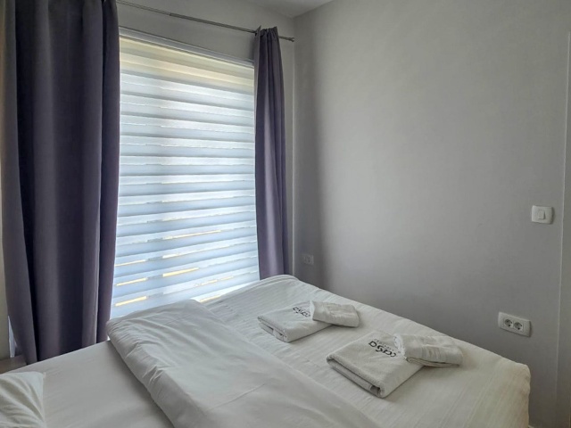 Apartment with a pool in Kavač